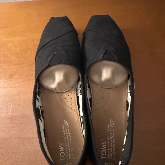Toms Black Loafers Slip-Ons Casual Shoes - Picture 7 of 8